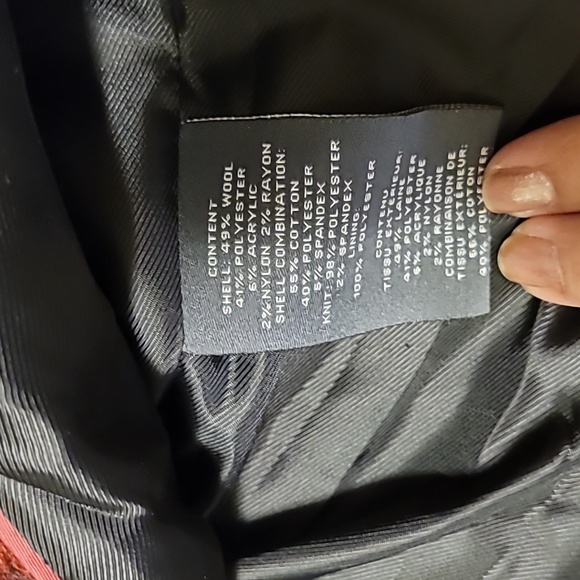 New Vince Camuto red and black plaid wool coat - Picture 16 of 16